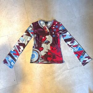 NWT Vintage Y2K Hayes Top S Long Flare Sleeve Custo Barcelona T-shirt Graphic